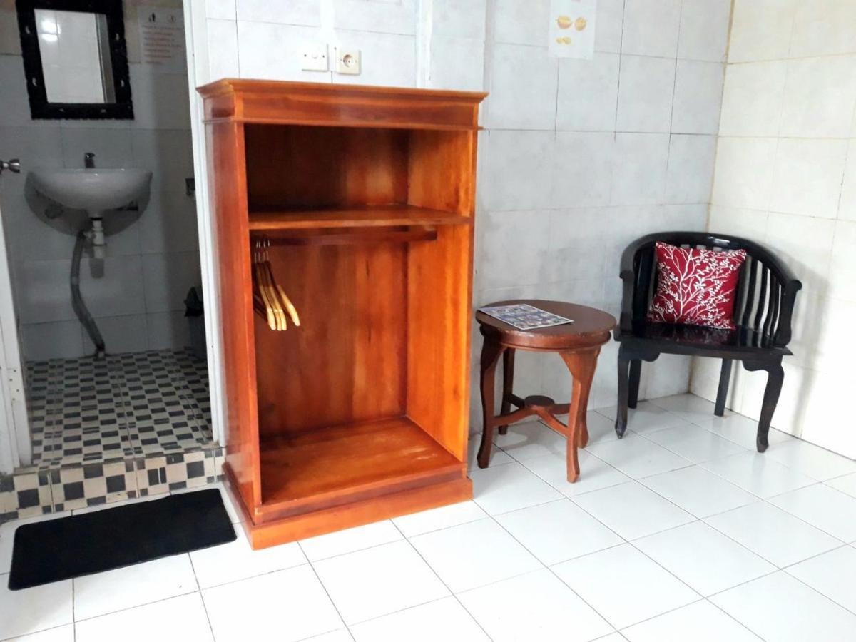One Homestay And Warung Мундук Экстерьер фото