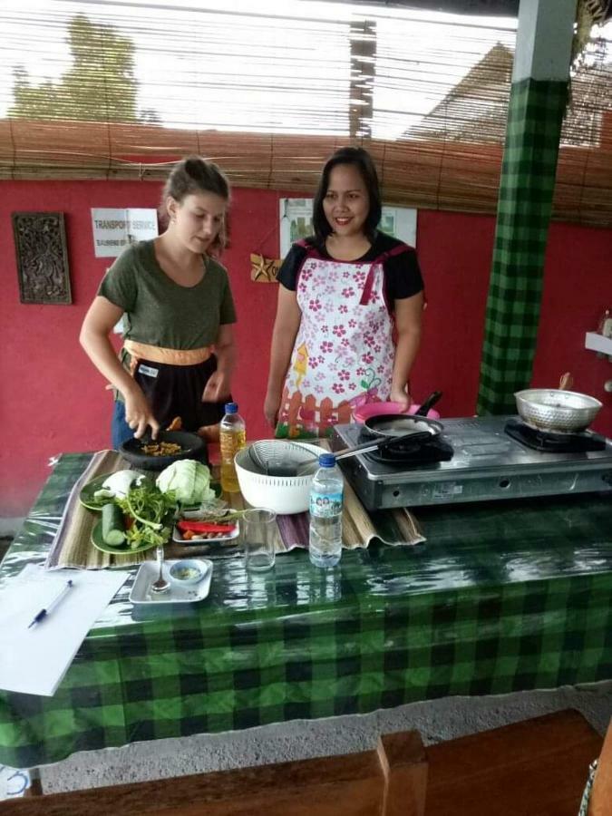 One Homestay And Warung Мундук Экстерьер фото